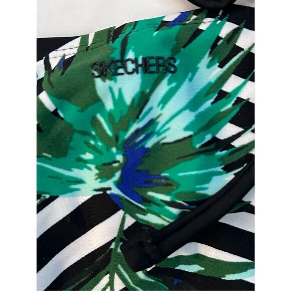 Sketcher 3 piece SPF bathing suit - Picture 8 of 13